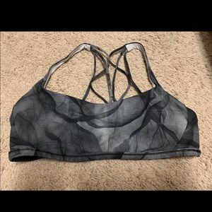 Free to be zen, lululemon size 10